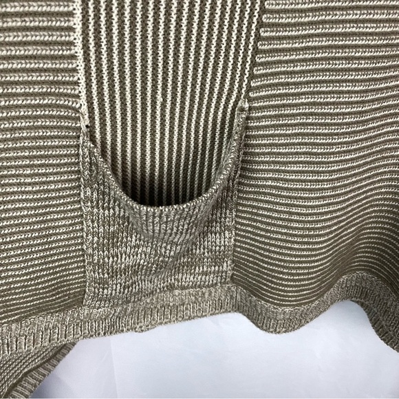 Easel poncho - Picture 7 of 14